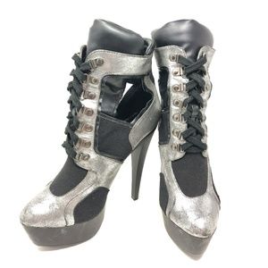 Shoe Republic LA Women's Silver & Black Platform
